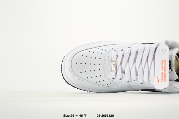 ナイキ靴細部ディテール